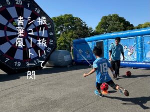 振り抜いてシュート一閃青葉風
